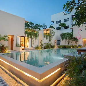 https://faisano-nomadas.tulum-hotels.net