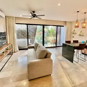 5* Hotel Sky K104